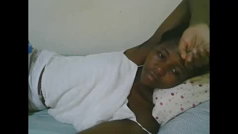 Snapshot of sweet_tattiana chatting on September 2025 07:06:02 PM Tatty online show from September 2025 07:06:02 PM