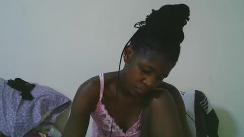 Snapshot of sweet_tattiana chatting on October 2025 01:17:02 AM Tatty online show from October 2025 01:17:02 AM