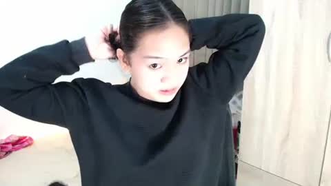 tenshi online show from September 2025 02:40:02 PM