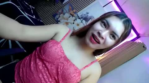 Snapshot of sweet_trexie chatting on December 2025 11:48:02 AM sweet_trexie online show from December 2025 11:48:02 AM