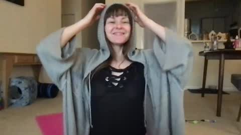 Heidi Brenner - Please check bio for schedule  FAQ online show from May 2026 11:06:01 AM