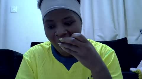Snapshot of sweet_veebouset chatting on July 2026 05:37:01 AM sweet_veebouset online show from July 2026 05:37:01 AM