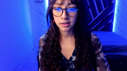 sweet_venus4 online show from January 2025 10:29:02 PM