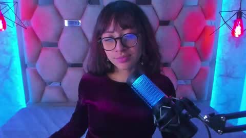 sweet_venus4 online show from February 2025 02:24:02 PM