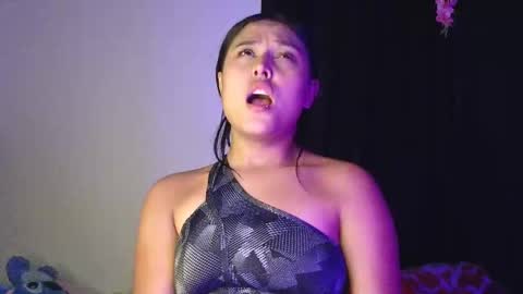 Snapshot of sweet_xuee18 chatting on December 2024 07:40:02 AM Sweet online show from December 2024 07:40:02 AM