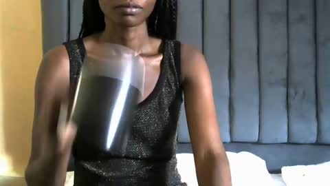 LIANAH online show from March 2025 08:43:01 AM