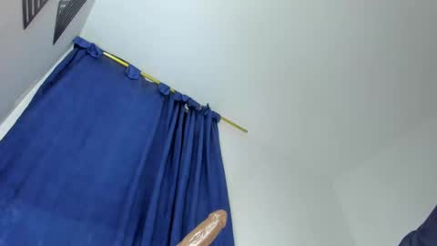 Snapshot of sweetand_hot chatting on December 2024 02:30:02 AM sweetand_hot online show from December 2024 02:30:02 AM