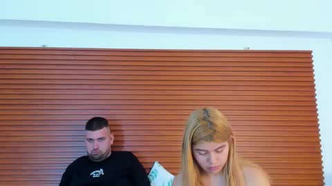 sweetandwilld online show from April 2026 07:45:02 PM