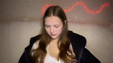 Snapshot of sweetangel126 chatting on January 2026 08:18:02 PM ELYA online show from January 2026 08:18:02 PM