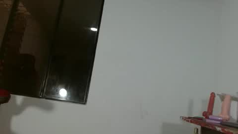 valentina online show from February 2025 01:43:02 PM