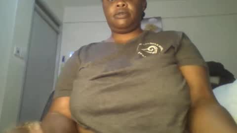 sweetbaby46 online show from September 2025 03:40:01 AM