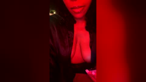 Snapshot of sweetberryxo chatting on March 2026 04:38:02 AM The RealSweetBerry online show from March 2026 04:38:02 AM