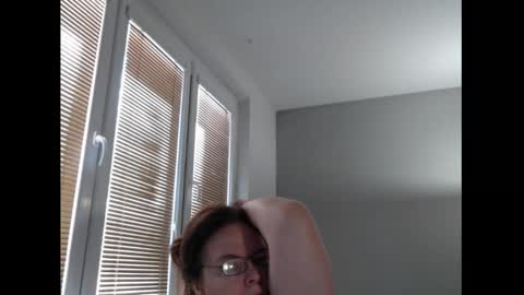 Sweetboobs85h online show from March 2026 08:26:33 AM