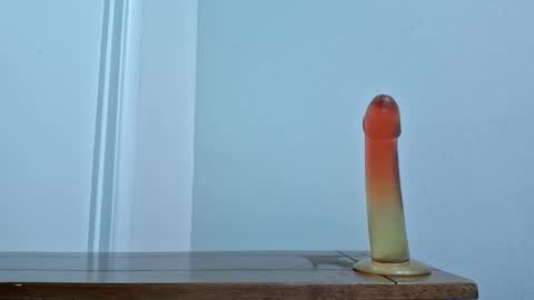 Snapshot of sweetboy842 chatting on January 2025 01:58:01 PM sweetboy842 online show from January 2025 01:58:01 PM