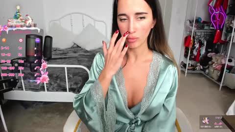 Snapshot of sweetbuttocks chatting on January 2025 06:02:01 PM Anna online show from January 2025 06:02:01 PM