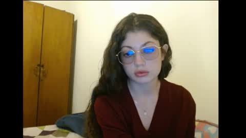 sweetcalm_ online show from March 2026 03:52:02 AM