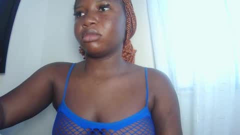 sweetcoochiex online show from September 2025 09:33:02 AM