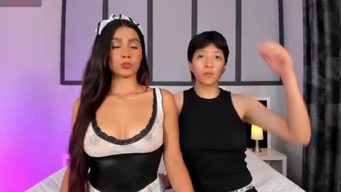 Eva Short hair girl  - Victoria Long red hair online show from April 2026 07:54:01 PM