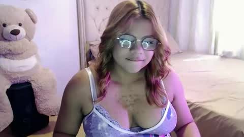 Cristal online show from November 2025 07:12:01 PM