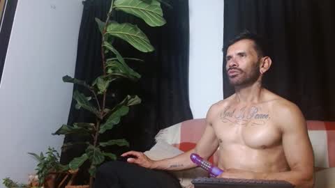 Snapshot of sweetday_19 chatting on October 2025 01:48:02 AM sweetday_19 online show from October 2025 01:48:02 AM