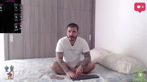         online show from October 2025 04:37:01 PM