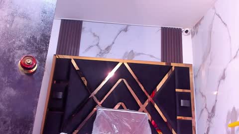 Snapshot of sweetebonny1 chatting on December 2024 04:50:01 PM Jimena online show from December 2024 04:50:01 PM