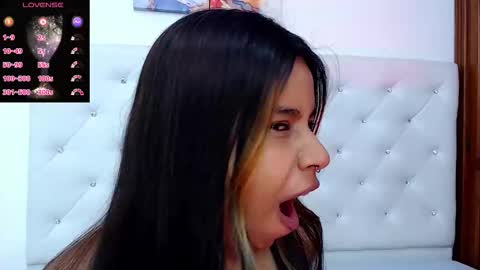 Gabriela online show from September 2025 04:14:01 AM