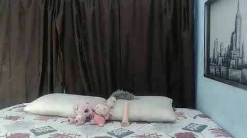 Snapshot of sweetevil19 chatting on February 2025 03:07:01 AM sweetevil19 online show from February 2025 03:07:01 AM