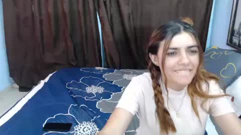 Snapshot of sweetevil19 chatting on February 2025 09:44:02 PM sweetevil19 online show from February 2025 09:44:02 PM