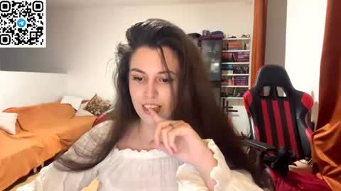 Joanna online show from July 2026 07:09:01 PM