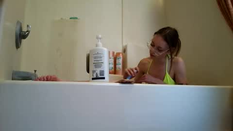 sweetgirlls online show from May 2026 11:44:01 PM