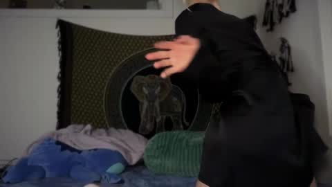 sweetgracee online show from February 2025 04:47:01 AM