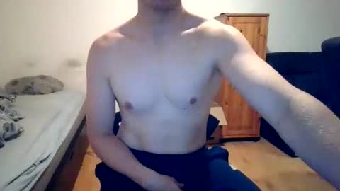 Snapshot of sweetguy8210 chatting on October 2025 05:02:02 PM sweetguy8210 online show from October 2025 05:02:02 PM