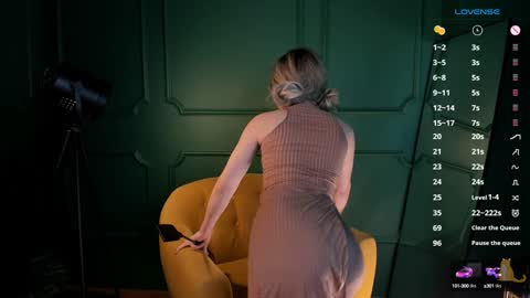 Snapshot of sweetheart_flower chatting on December 2024 06:35:02 PM Kira online show from December 2024 06:35:02 PM