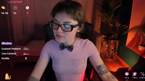 Snapshot of sweetheart_flower chatting on February 2025 10:21:02 PM Kira online show from February 2025 10:21:02 PM