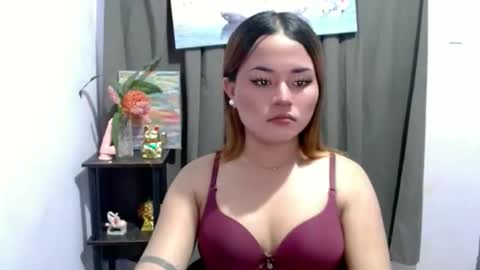sweethotlove_xoxo online show from October 2025 04:50:01 PM