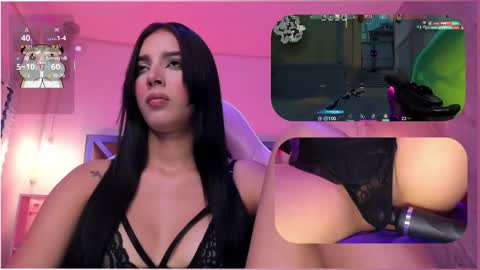 sweetie_cloe online show from May 2026 09:43:01 PM
