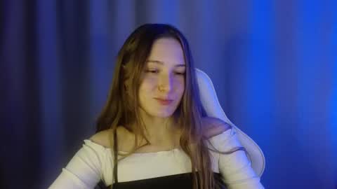 Snapshot of sweetie_lover chatting on October 2025 08:30:01 PM Annie online show from October 2025 08:30:01 PM