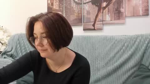 ROZZY online show from May 2026 12:49:02 AM