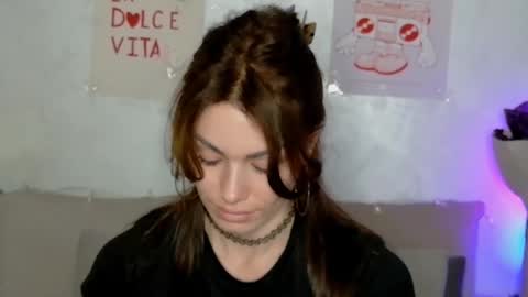 Snapshot of sweetiedarlingxoxox chatting on March 2026 01:22:01 PM Daddy Babby Girl online show from March 2026 01:22:01 PM