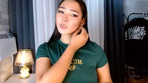 Snapshot of sweetiefox1 chatting on September 2025 12:55:01 AM sweetiefox1 online show from September 2025 12:55:01 AM