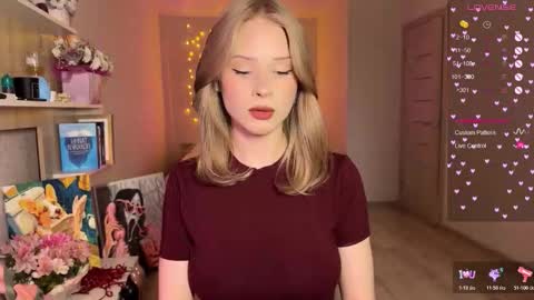 Snapshot of sweetielis chatting on December 2025 10:09:02 AM sweetie Lisa3 online show from December 2025 10:09:02 AM