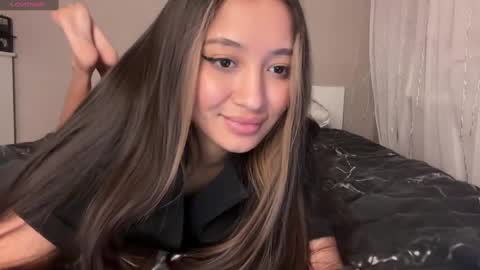 Snapshot of sweetiesoul chatting on December 2024 03:42:02 PM sweetiesoul online show from December 2024 03:42:02 PM