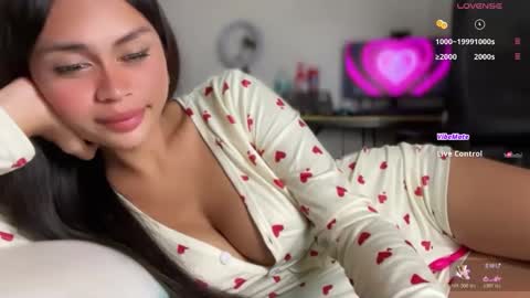 Snapshot of sweetjanne_ chatting on May 2026 03:35:02 AM JANE online show from May 2026 03:35:02 AM