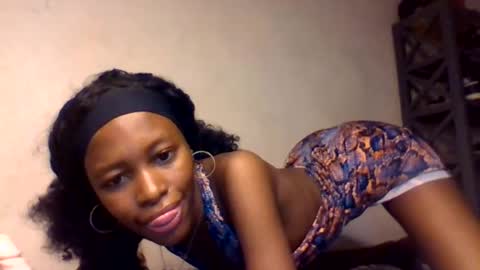 Snapshot of sweetkola1 chatting on February 2026 06:08:01 AM sweetkola online show from February 2026 06:08:01 AM