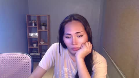   online show from February 2025 01:00:01 AM