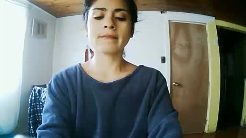 sweetlatinafit online show from June 2026 01:39:02 PM