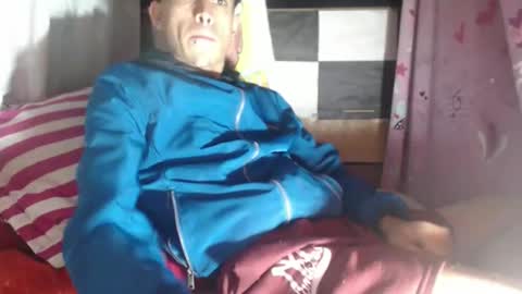 Snapshot of sweetlatinakim chatting on October 2025 09:48:02 AM Camilo online show from October 2025 09:48:02 AM