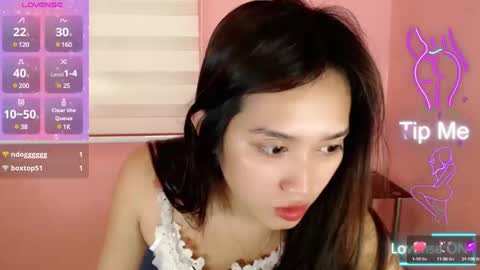 Leah online show from March 2025 03:24:01 AM