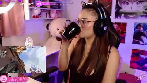 Snapshot of sweetlee_1 chatting on March 2026 11:26:02 PM online show from March 2026 11:26:02 PM